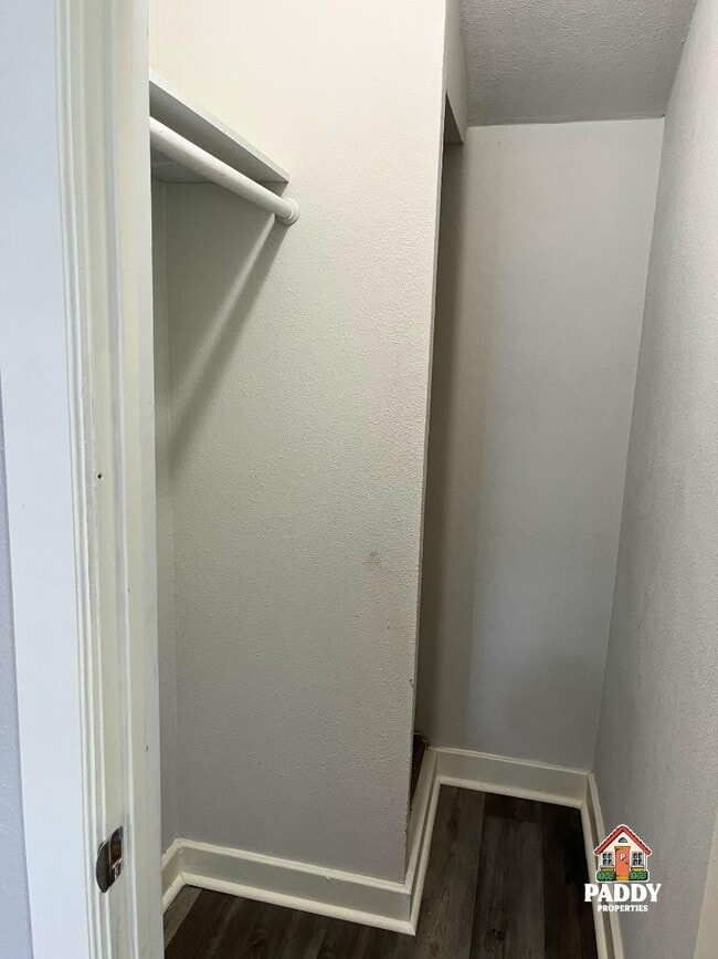 Building Photo - 616 Arizona Ave