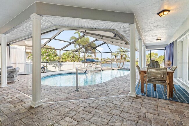 Building Photo - 6611 Surfside Blvd