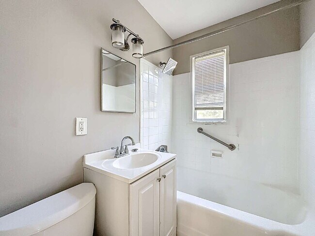 Building Photo - 6377 Lamar Dr