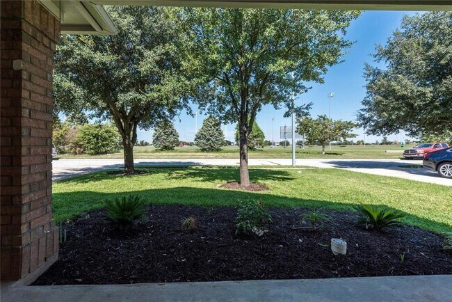 Building Photo - 3761 Rod Carew Dr