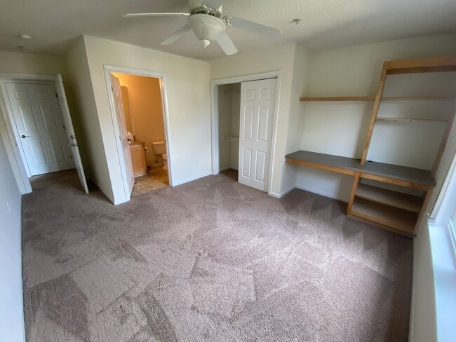 Building Photo - 1301 Harts Ridge Dr