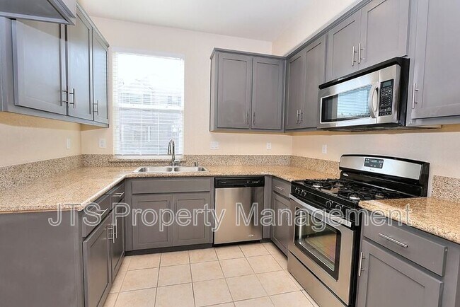 Building Photo - 2488 Ben Ali Wy