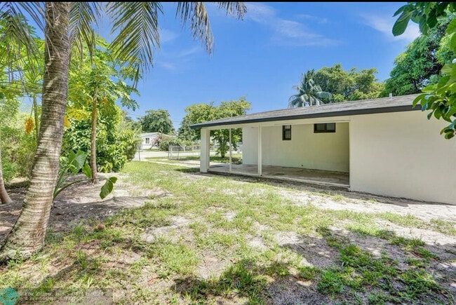 Building Photo - 891 NW 33rd Terrace