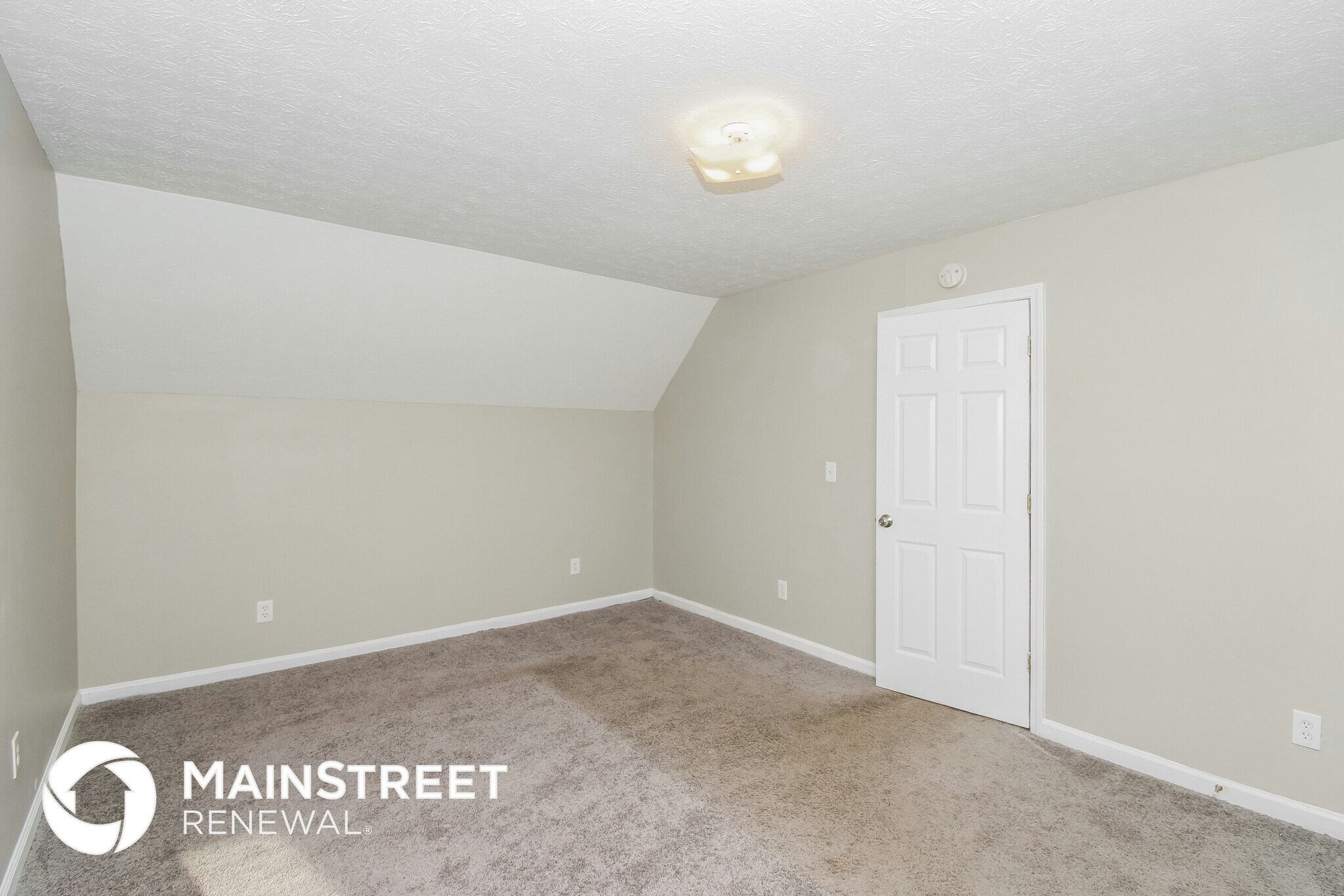 Building Photo - 265 Willow Springs Dr