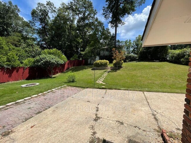 Building Photo - 4204 Wilbur Dr