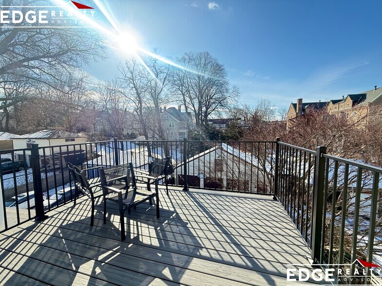 Building Photo - 11 Mapleton St