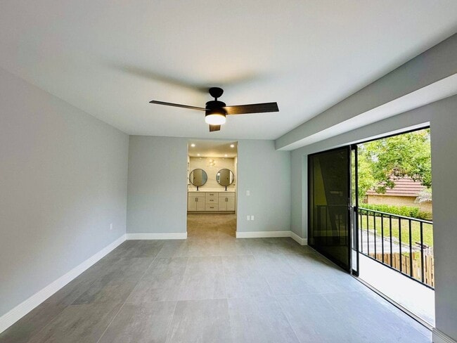 Building Photo - 403 4th Ln