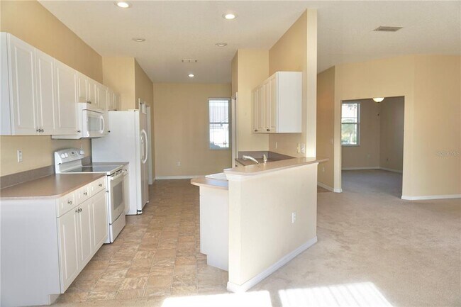 Building Photo - 817 Terranova Rd