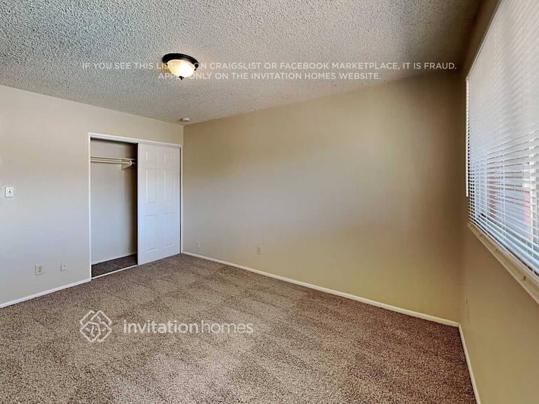 Building Photo - 4532 W Cavalier Dr