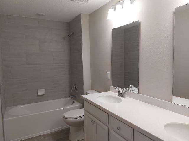 Building Photo - 3 bedroom in Jacksonville FL 32246