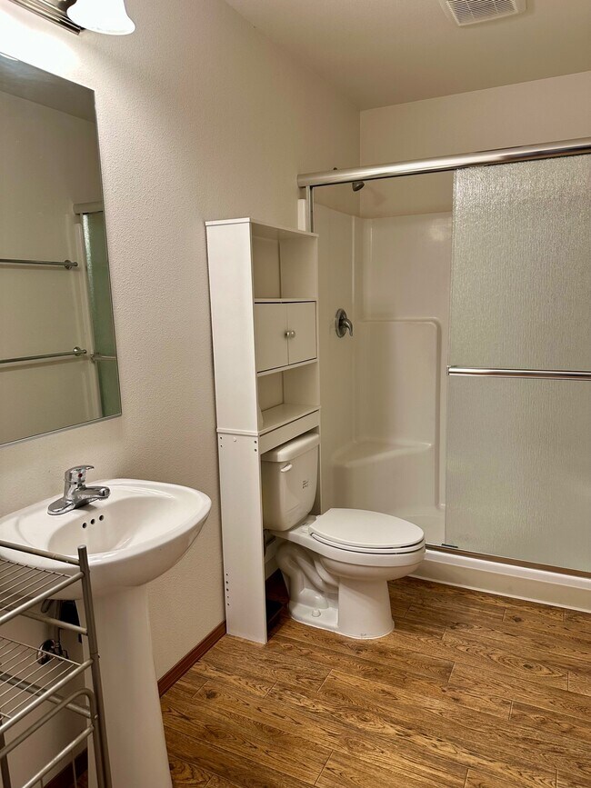 Building Photo - 297 Sowell Dr