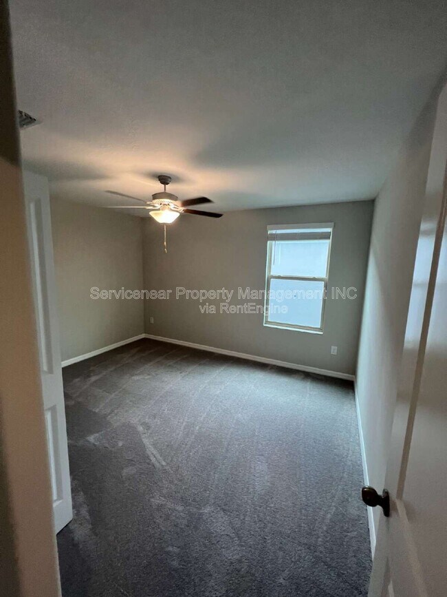 Building Photo - 7303 Canterbury Bells Ct