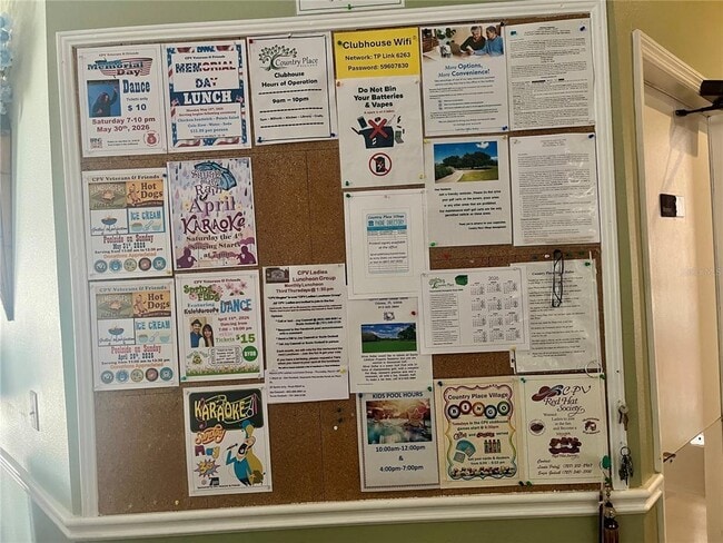 Building Photo - 10614 Hayden Ave