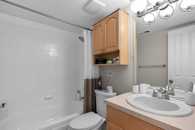 Building Photo - 6380 S Boston St