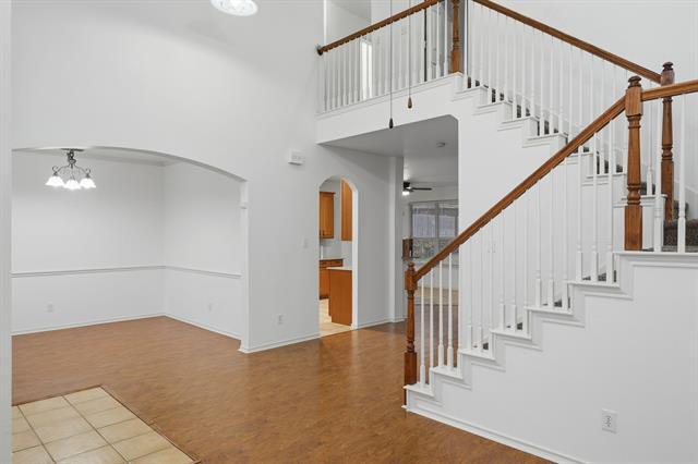 Building Photo - 2605 Oakland Way