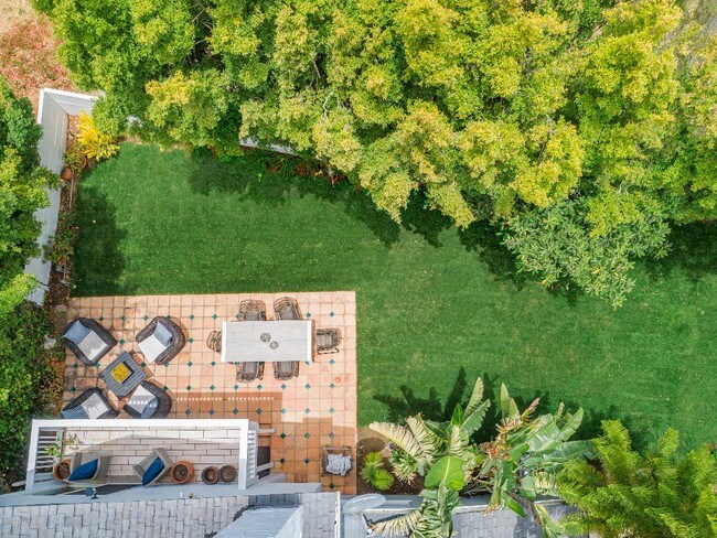 Garden N.. Side - 17001 Bollinger Dr