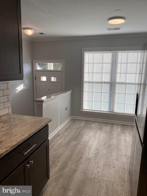 Building Photo - 1408 Nutwood Ct