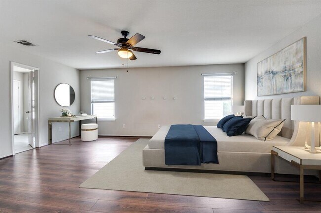 Building Photo - 2017 Laughlin Rd