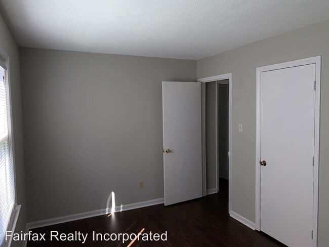 Building Photo - 3 br, 2 bath House - 3221 Dearborn Drive