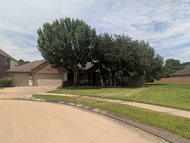 Building Photo - 14915 Bronze Finch Dr