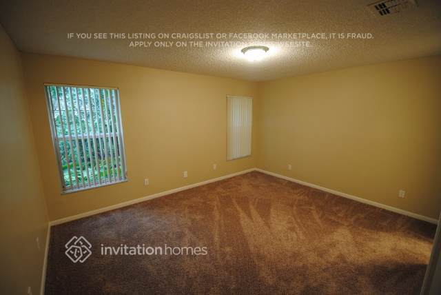 Building Photo - 2960 Tall Oak Ct