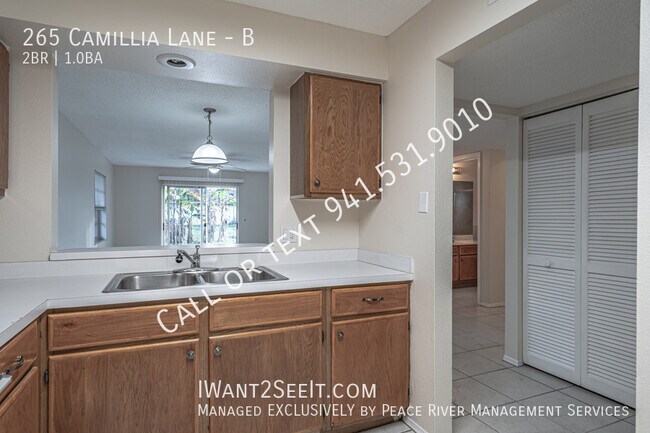 Building Photo - 265 Camillia Ln