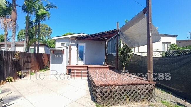 Building Photo - 5138 Savannah St