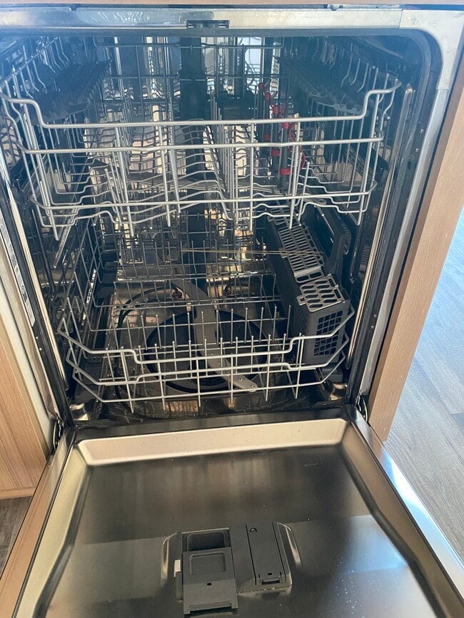 Building Photo - 1242 S 11th St