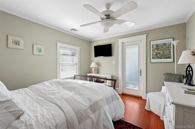 Building Photo - 24 Jennings Ave