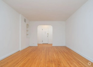 Building Photo - Spacious 1 bedroom apartment For Rent