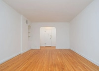 Building Photo - Spacious 1 bedroom apartment For Rent