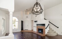 Building Photo - Updated Rancho Del Oro 3 bedroom 2 bath home