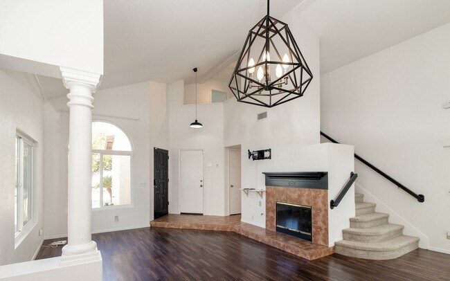 Primary Photo - Updated Rancho Del Oro 3 bedroom 2 bath home