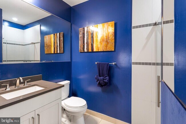 Building Photo - 2550 17th St NW