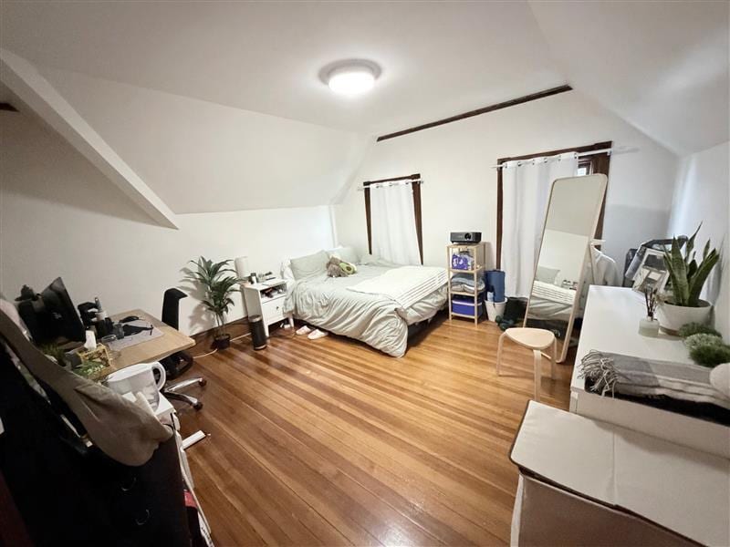 Building Photo - 13 Linden Ave