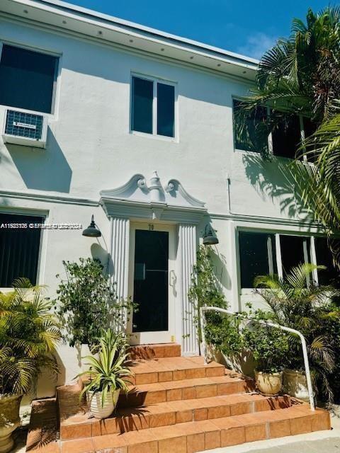 Building Photo - 10070 E Bay Harbor Dr