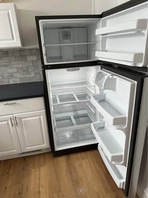 Kitchen - 736 S 2nd Ave