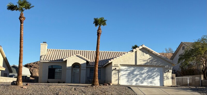Primary Photo - 2511 McCormick Blvd