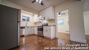 Building Photo - 130 E Norwood Ct