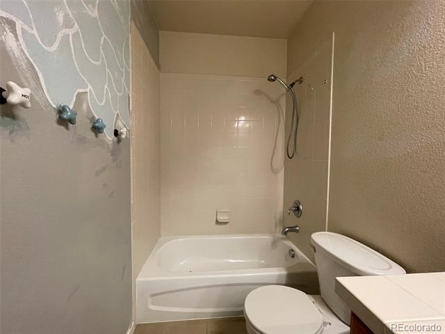 Building Photo - 9318 Las Ramblas Ct