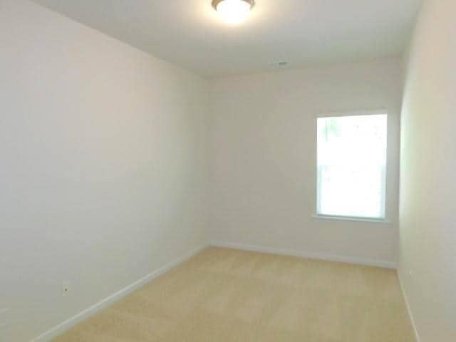 Building Photo - 143 Sawgrass Dr