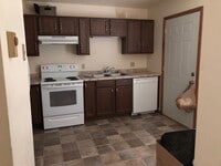 Building Photo - 3204 Brian St