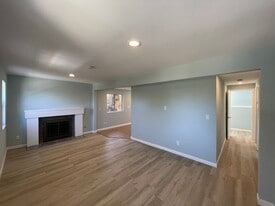 Building Photo - 6818 Santa Susana Pass Rd