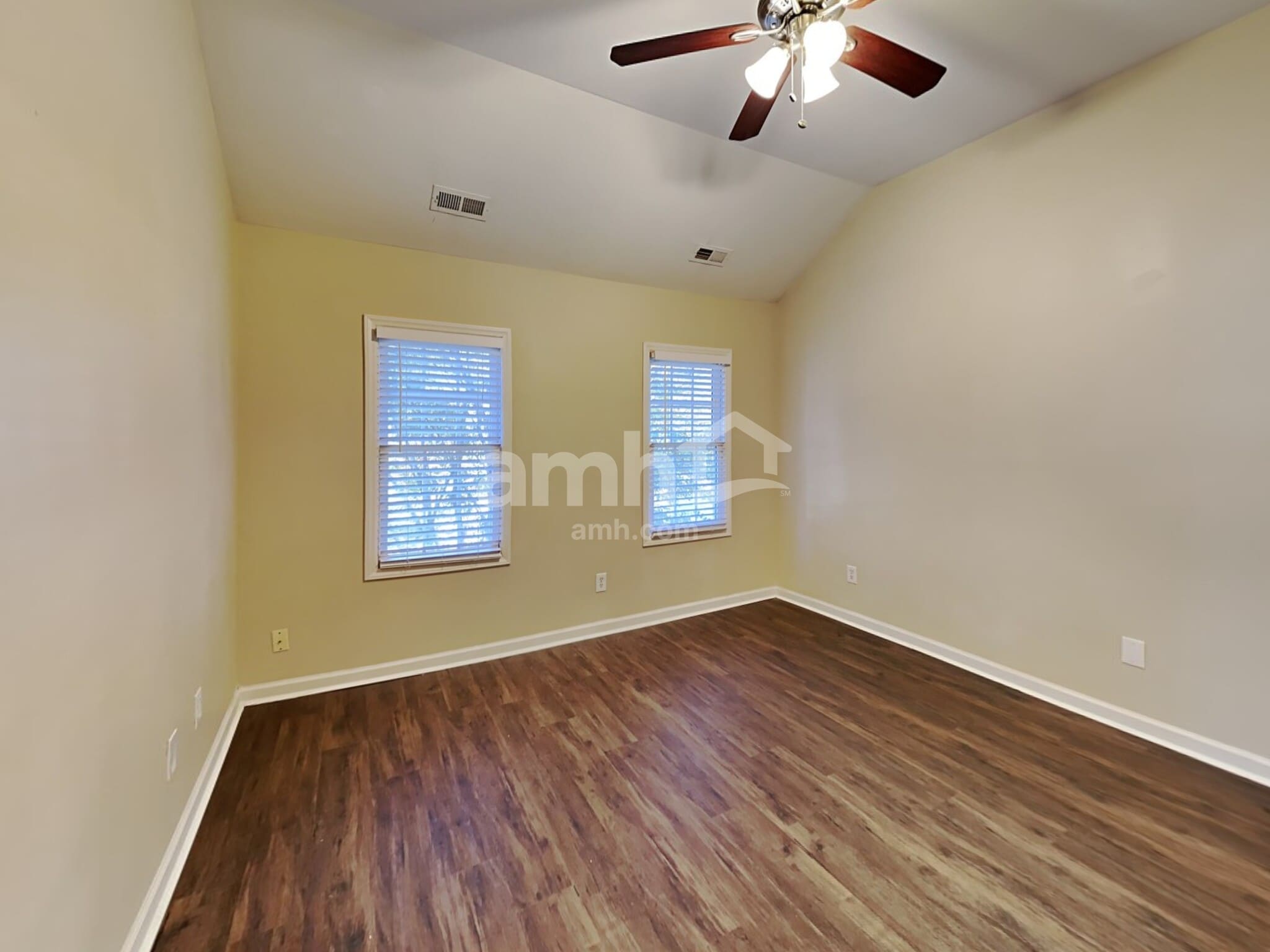 Building Photo - 2200 Bay Creek Ct