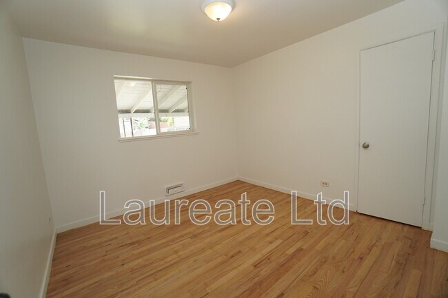 Building Photo - 3630 Holly St