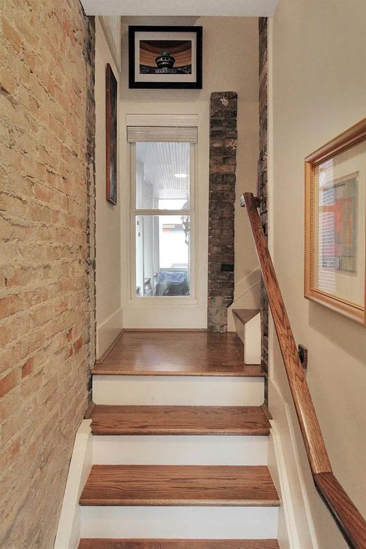 Building Photo - 1517 Elm St