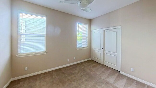 Building Photo - 7912 Hampshire Rd