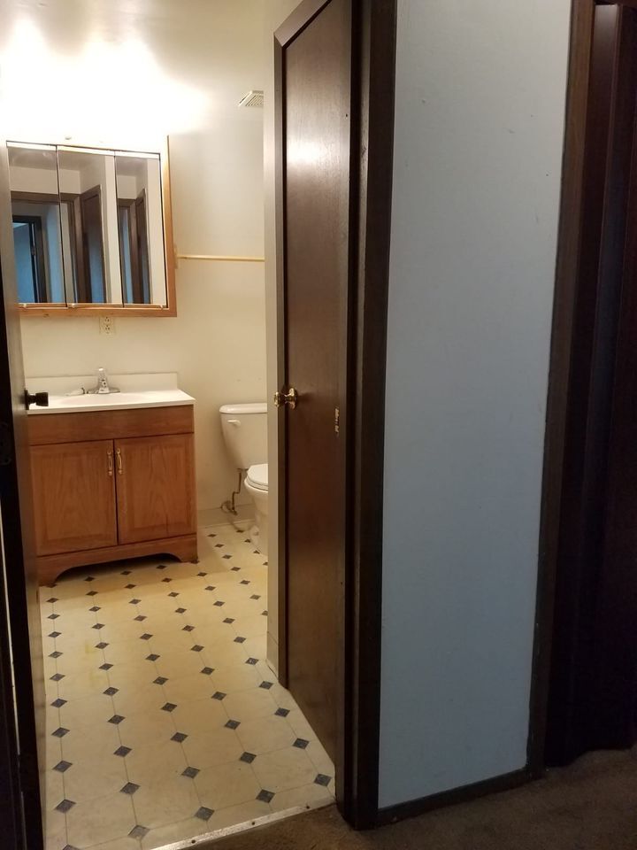 Bathroom - 1299 Hilltop Cir
