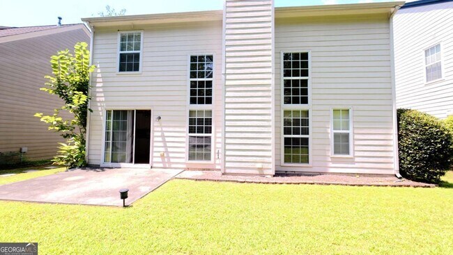 Building Photo - 135 Friars Head Dr NE