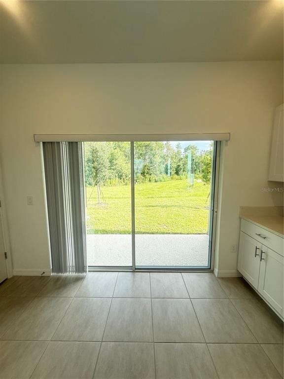 Building Photo - 3065 Skyline Lp